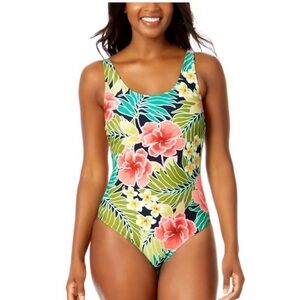 Hurley Ladies One-Piece UPF 50+ 4-Way Stretch Bikini Swimsuit Pink
Floral Size S
